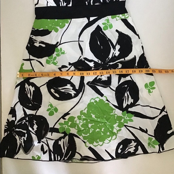 💖Host Pick💖 Speechless midi floral backless halter dress - Picture 9 of 14